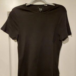Tex by Max Azria Women's T-Shirt Size XL